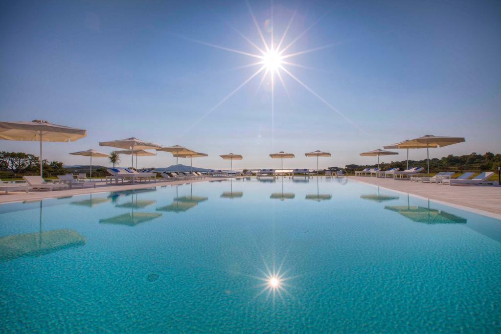 Paradise Resort And Spa San Teodoro  Buitenkant foto